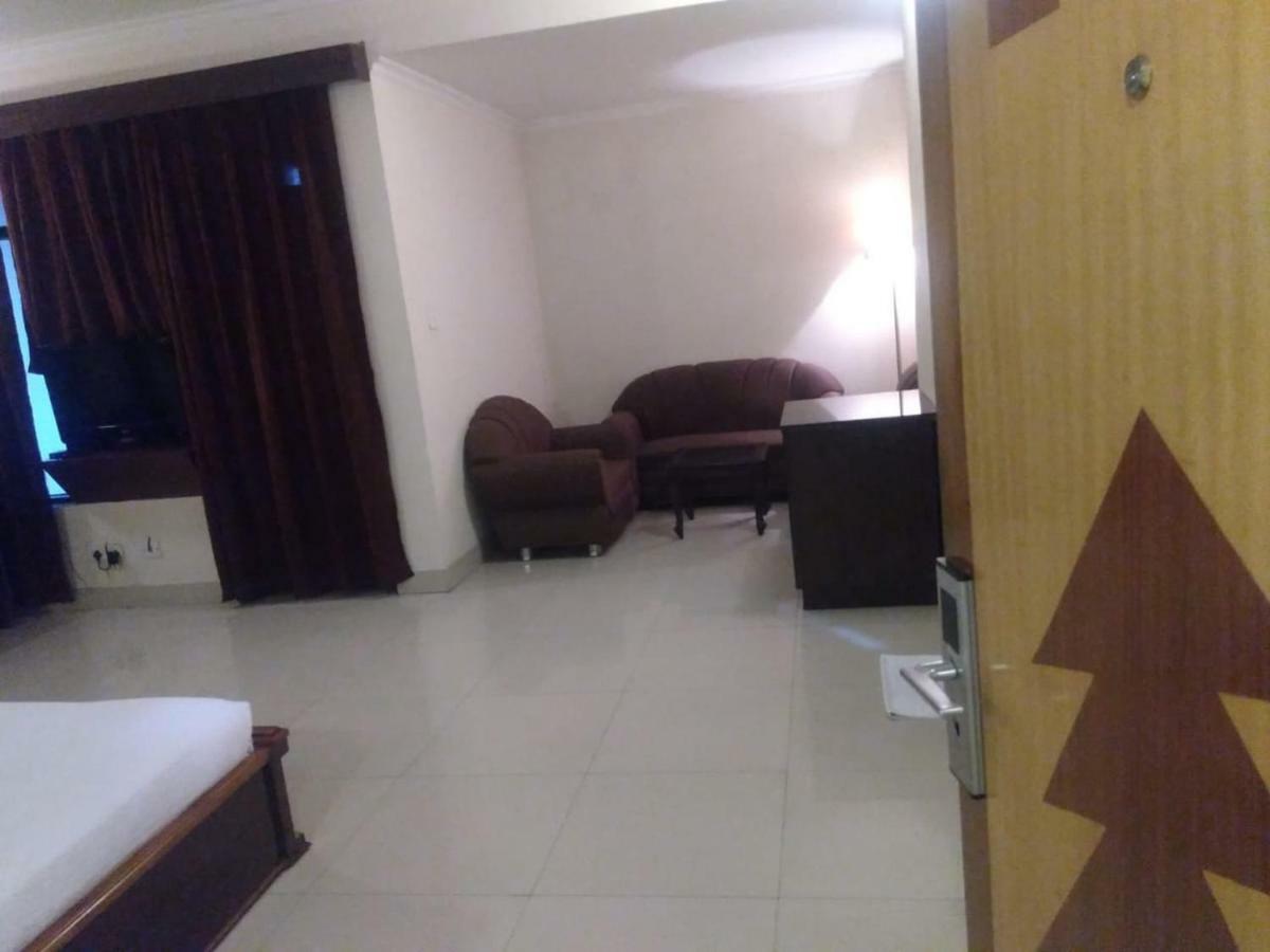 Hotel Rudra Continental Rudrapur Exterior photo